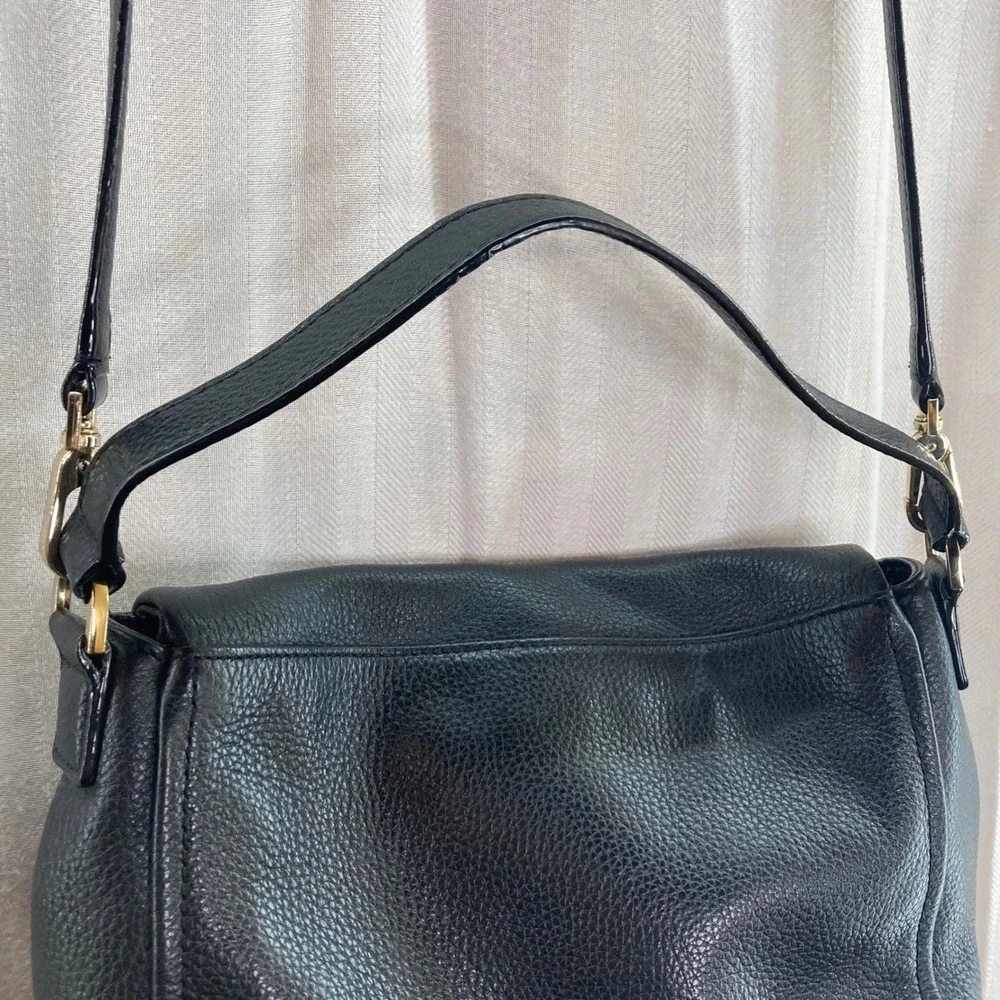 Kate Spade Black Leather Crossbody Bag Gold Hardware‎ Flap Closure